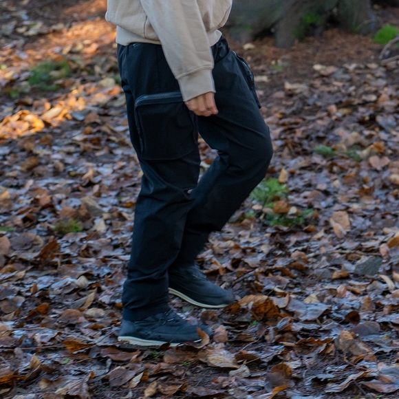 Versal Concepts black cargo techwear pants - Picture 4 of 5